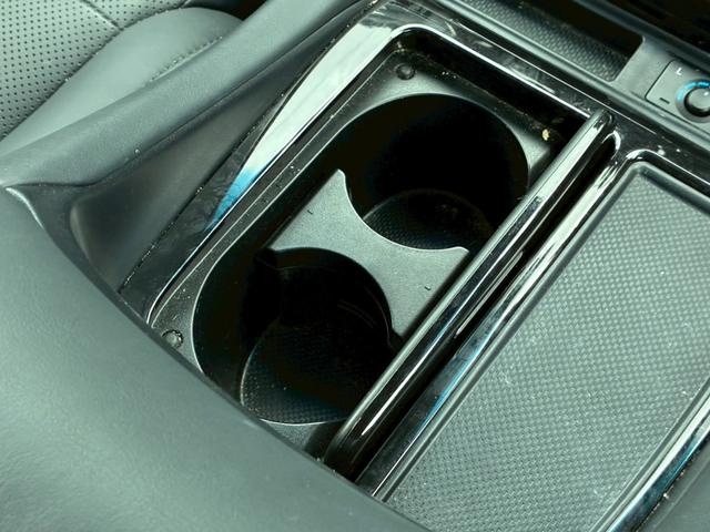 アルファード 2.5S Cパッケージ ムーンルーフ モデリスタエアロ(F.S.R) フリップダウンモニター デジタルインナーミラー 純正18インチAW クルーズコントロール BSM バックカメラ シートヒーター ステアリングヒーター(60枚目)