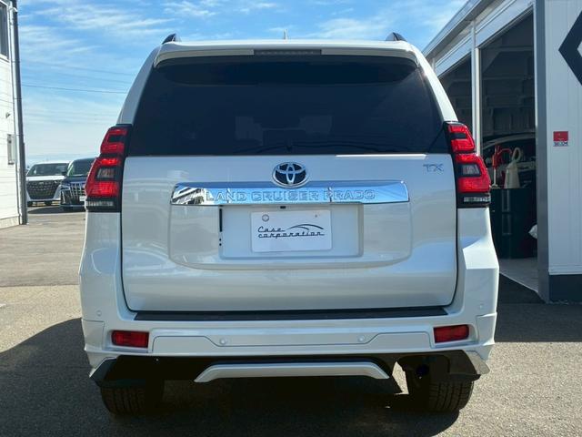 ランドクルーザープラド TX Lパッケージ マットブラックエディション サンルーフ 7人乗 ベージュ革シート 純正19インチAW ディスプレイオーディオ パノラミックビューモニター シートヒーター ルーフレール サイドステップカバー モデリスタエアロ(22枚目)