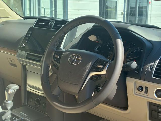 ランドクルーザープラド TX Lパッケージ マットブラックエディション サンルーフ 7人乗 ベージュ革シート 純正19インチAW ディスプレイオーディオ パノラミックビューモニター シートヒーター ルーフレール サイドステップカバー モデリスタエアロ(38枚目)