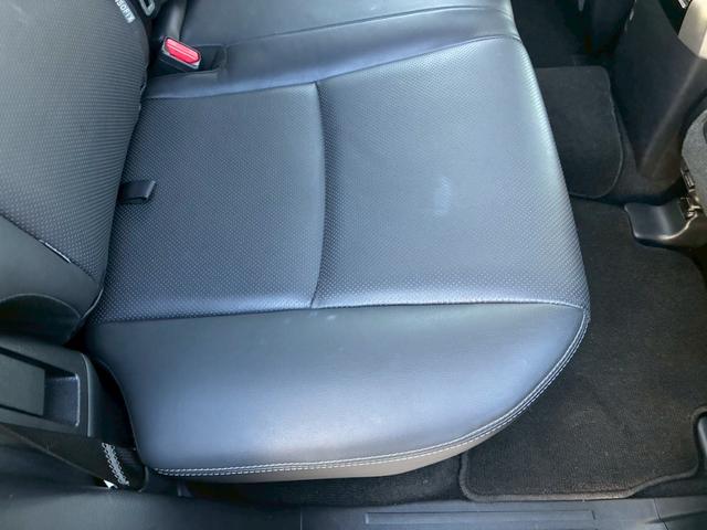 ランドクルーザープラド TX Lパッケージ マットブラックエディション パノラミックビューモニター 9型ディスプレイオーディオ BSM シートヒーター クリアランスソナー 黒レザーシート レダークルーズコントロール ルーフレール パワーシート LEDヘッドライト ETC(75枚目)