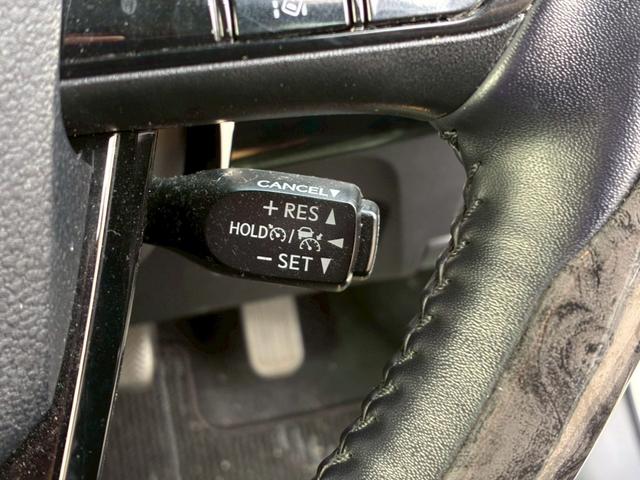 プリウス Ｓツーリングセレクション　純正ナビ　モデリスタエアロ（Ｆ／Ｓ／Ｒ）　社外１９インチアルミホイール　トヨタセーフティセンス　レーダークルーズコントロール　バックカメラ　Ｂｌｕｅｔｏｏｔｈ接続　ドライブレコーダー　シートヒーター（44枚目）