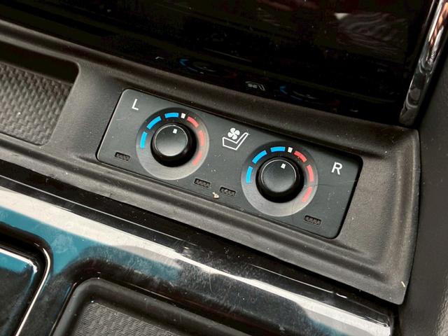 ヴェルファイア 2.5Z Gエディション サンルーフ 純正10インチナビ 両側パワースライドドア シートヒーター ベンチレーション 純正18インチAW ステアリングヒーター クルーズコントロール バックカメラ デジタルインナーミラー ETC(5枚目)