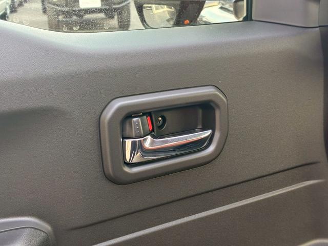 ジムニー XC GI GEARジーアイギアオフロード(グリル 1.5インチリフトアップ オーバーフェンダー ルーフラック ブラウンレザーシートカバー) 16インチAW 10インチディスプレイオーディオ シートヒーター(62枚目)