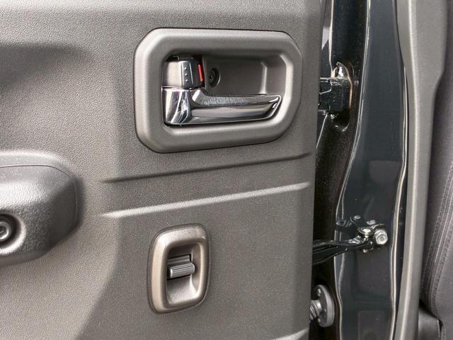 ジムニーノマド ＦＣ　ジーアイギアカスタム　３インチリフトアップ　ＳＵＺＵＫＩレターグリル　ルーフラック　スペアタイヤカバー　１０インチマルチオーディオ　レーダークルーズコントロール　パーキングセンサー（71枚目）