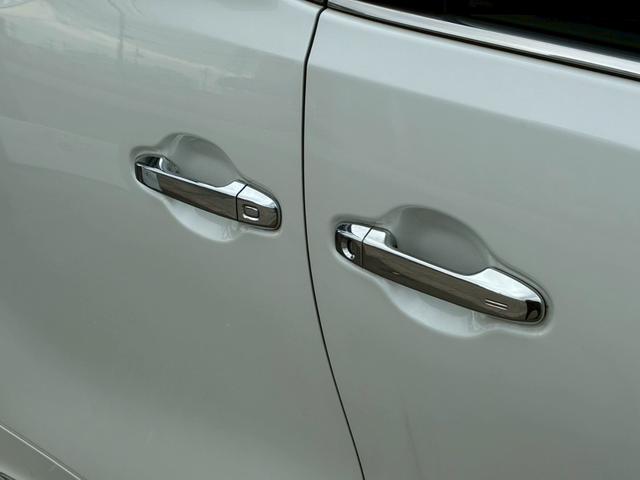 アルファード 2.5S Cパッケージ ムーンルーフ モデリスタエアロ(F.S.R) フリップダウンモニター デジタルインナーミラー 純正18インチAW クルーズコントロール BSM バックカメラ シートヒーター ステアリングヒーター(21枚目)