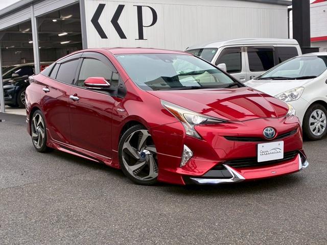 プリウス Ｓツーリングセレクション　モデリスタエアロ（Ｆ．Ｓ．Ｒ）　モデリスタエアロ１８インチＡＷ　ダウンサス　黒レザーシートカバー　トヨタセーフティーセンス　純正９インチナビ　フルセグＴＶ　バックカメラ　レーダークルーズコントロール（9枚目）