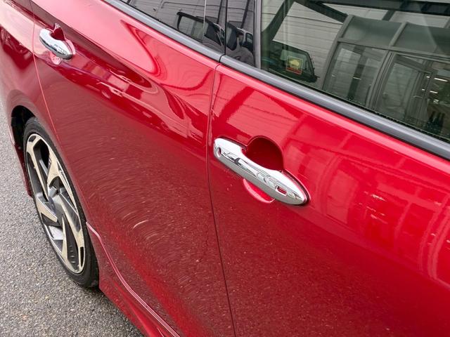 プリウス Ｓツーリングセレクション　モデリスタエアロ（Ｆ．Ｓ．Ｒ）　モデリスタエアロ１８インチＡＷ　ダウンサス　黒レザーシートカバー　トヨタセーフティーセンス　純正９インチナビ　フルセグＴＶ　バックカメラ　レーダークルーズコントロール（20枚目）