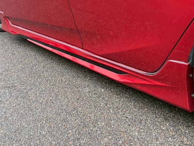 プリウス Ｓツーリングセレクション　モデリスタエアロ（Ｆ．Ｓ．Ｒ）　モデリスタエアロ１８インチＡＷ　ダウンサス　黒レザーシートカバー　トヨタセーフティーセンス　純正９インチナビ　フルセグＴＶ　バックカメラ　レーダークルーズコントロール（34枚目）