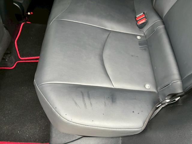 プリウス Ｓツーリングセレクション　モデリスタエアロ（Ｆ．Ｓ．Ｒ）　モデリスタエアロ１８インチＡＷ　ダウンサス　黒レザーシートカバー　トヨタセーフティーセンス　純正９インチナビ　フルセグＴＶ　バックカメラ　レーダークルーズコントロール（65枚目）