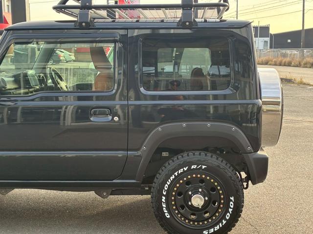 ジムニー ＸＣ　ＧＩ　ＧＥＡＲジーアイギアオフロード（グリル　１．５インチリフトアップ　オーバーフェンダー　ルーフラック　ブラウンレザーシートカバー）　１６インチＡＷ　１０インチディスプレイオーディオ　シートヒーター（38枚目）