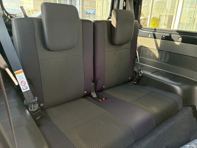 ジムニー ＸＣ　ＧＩ　ＧＥＡＲジーアイギア　オフロード（大型グリルガード　１．５インチリフトアップ　オーバーフェンダー）　１０インチディスプレイオーディオ　シートヒーター　ＬＥＤヘッドライト　セーフティサポート（66枚目）