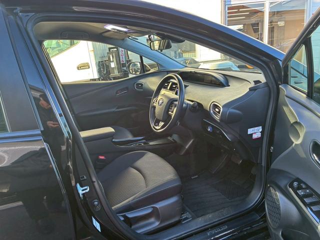 �����X�����S�Ă̂��q�l���X�^�b�t�ꓯ�Ί�ŁA���o�}�������Ē����܂��B�@���ׂȂ��Ƃł��\���܂���̂ŁA���A�������҂����Ă���܂��B�@�@���₢���킹�d�b�ԍ��́A�O�T�U�V�|�R�P�|�U�V�U�O�܂ł��肢�v���܂��B