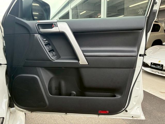 �����X�����S�Ă̂��q�l���X�^�b�t�ꓯ�Ί�ŁA���o�}�������Ē����܂��B�@���ׂȂ��Ƃł��\���܂���̂ŁA���A�������҂����Ă���܂��B�@�@���₢���킹�d�b�ԍ��́A�O�T�U�V�|�R�P�|�U�V�U�O�܂ł��肢�v���܂��B