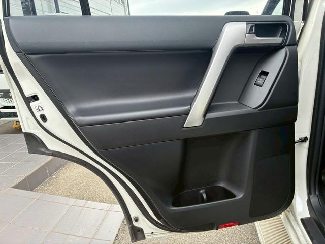 �����X�����S�Ă̂��q�l���X�^�b�t�ꓯ�Ί�ŁA���o�}�������Ē����܂��B�@���ׂȂ��Ƃł��\���܂���̂ŁA���A�������҂����Ă���܂��B�@�@���₢���킹�d�b�ԍ��́A�O�T�U�V�|�R�P�|�U�V�U�O�܂ł��肢�v���܂��B