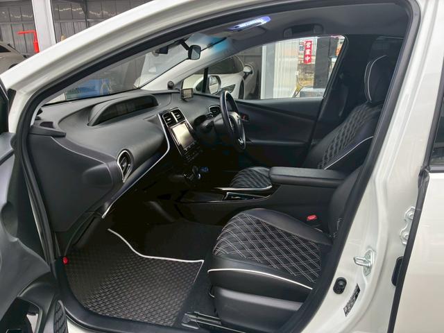 プリウスＰＨＶ Ｓセーフティプラス　モデリスタエアロ（Ｆ．Ｓ．Ｒ）　カロッツェリア８インチナビ　社外１８インチＡＷ　シートヒーター　ステアリングヒーター　フルセグＴＶ　ローダウン　３眼ＬＥＤヘッドライト　バックカメラ　ＥＴＣ（40枚目）