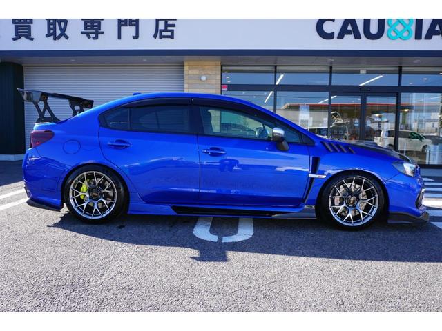 ＳＴＩ　タイプＳ　アドバンスドセーフティｐｋｇ・後期Ｄ型・ｃａｒｒｏｚｚｅｒｉａナビ・バックカメラ・ＶＡＲＩＳカーボンボンネット＆ＧＴウイング・ＢＢＳ鍛造１８ＡＷ・ＫＷ車高調・ＴＯＭＥＩマフラー・ＲＥＣＡＲＯフルバケ(61枚目)