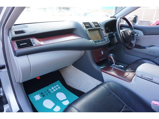 クラウン ロイヤルサルーン ユーザー様買取直販車両・TEIN車高調・純正HDDナビ・バックカメラ・フルセグTV・ウッドコンビハンドル・クルーズコントロール・黒革調シートカバー・パワーシート・全ドアイージークローザー・ETC(55枚目)