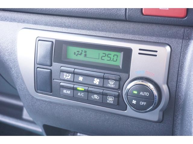 ハイエースバン ロングスーパーＧＬ　ユーザー様買取直販車両・ワンオーナー・禁煙車・ＴＲＤエアロ・両側電動スライドドア・ＬＥＤヘッドライト・ＡＬＰＩＮＥメモリーナビ・バックカメラ・デジタルインナーミラー・ＥＴＣ・１００Ｖ電源（11枚目）