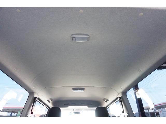 ハイエースバン ロングスーパーＧＬ　ユーザー様買取直販車両・ワンオーナー・禁煙車・ＴＲＤエアロ・両側電動スライドドア・ＬＥＤヘッドライト・ＡＬＰＩＮＥメモリーナビ・バックカメラ・デジタルインナーミラー・ＥＴＣ・１００Ｖ電源（20枚目）