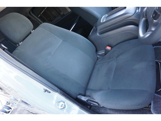 ハイエースバン ロングスーパーＧＬ　ユーザー様買取直販車両・ワンオーナー・禁煙車・ＴＲＤエアロ・両側電動スライドドア・ＬＥＤヘッドライト・ＡＬＰＩＮＥメモリーナビ・バックカメラ・デジタルインナーミラー・ＥＴＣ・１００Ｖ電源（52枚目）