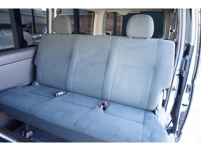 ハイエースバン ロングスーパーＧＬ　ユーザー様買取直販車両・ワンオーナー・禁煙車・ＴＲＤエアロ・両側電動スライドドア・ＬＥＤヘッドライト・ＡＬＰＩＮＥメモリーナビ・バックカメラ・デジタルインナーミラー・ＥＴＣ・１００Ｖ電源（57枚目）