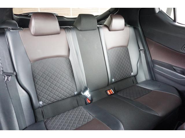 C-HR G LEDエディション ユーザー様買取直販車両・ワンオーナー・禁煙車・モデリスタフルエアロ・LEDヘッドライト・ALPINE9型ナビ・バックカメラ・ハーフレザーシート&ヒーター・セーフティセンス・レダクル・プリクラ・BSM(17枚目)