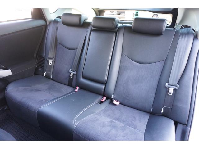 プリウス G ユーザー様買取直販車両・ワンオーナー・禁煙車・純正HDDナビ・バックカメラ・フルセグTV・ハーフレザーシート・パワーシート・クルーズコントロール・ETC・トノカバー・キセノンヘッドライト(18枚目)
