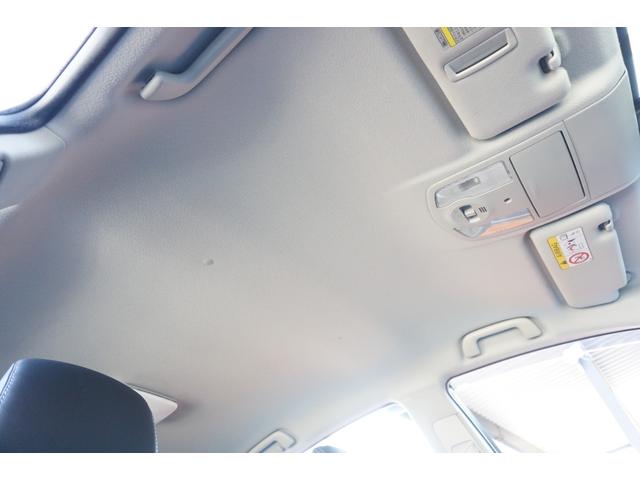 プリウス G ユーザー様買取直販車両・ワンオーナー・禁煙車・純正HDDナビ・バックカメラ・フルセグTV・ハーフレザーシート・パワーシート・クルーズコントロール・ETC・トノカバー・キセノンヘッドライト(20枚目)