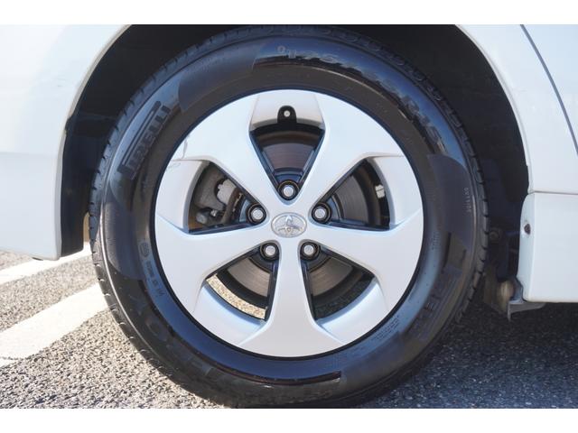 プリウス G ユーザー様買取直販車両・ワンオーナー・禁煙車・純正HDDナビ・バックカメラ・フルセグTV・ハーフレザーシート・パワーシート・クルーズコントロール・ETC・トノカバー・キセノンヘッドライト(67枚目)