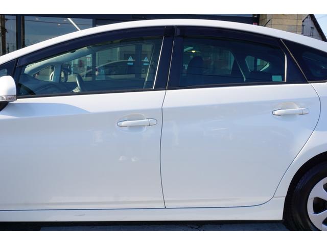 プリウス G ユーザー様買取直販車両・ワンオーナー・禁煙車・純正HDDナビ・バックカメラ・フルセグTV・ハーフレザーシート・パワーシート・クルーズコントロール・ETC・トノカバー・キセノンヘッドライト(73枚目)