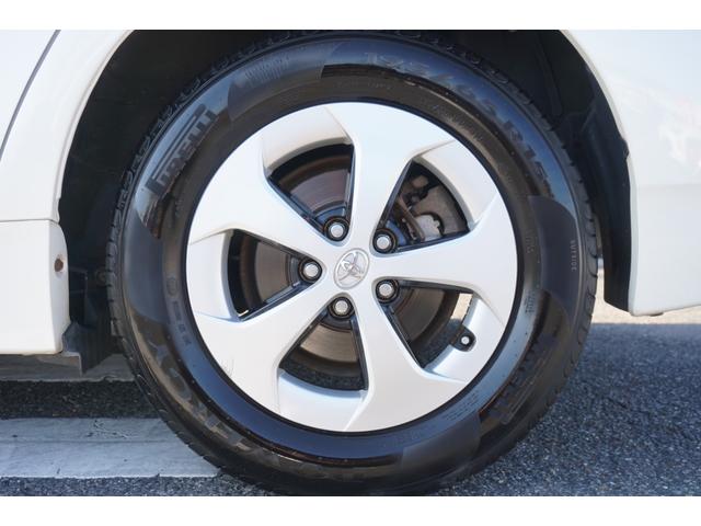 プリウス G ユーザー様買取直販車両・ワンオーナー・禁煙車・純正HDDナビ・バックカメラ・フルセグTV・ハーフレザーシート・パワーシート・クルーズコントロール・ETC・トノカバー・キセノンヘッドライト(79枚目)