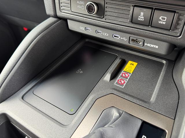 ランドクルーザー２５０ ＺＸファーストエディション　【即納！残価設定可！】内装ブラウン　丸目ヘッドランプ　１２．３型コネクトナビ　ＪＢＬプレミアムサウンド　トヨタチームメイト　デジタルインナーミラー　ヘッドアップディスプレイ　置くだけ充電　純正１８ＡＷ（64枚目）