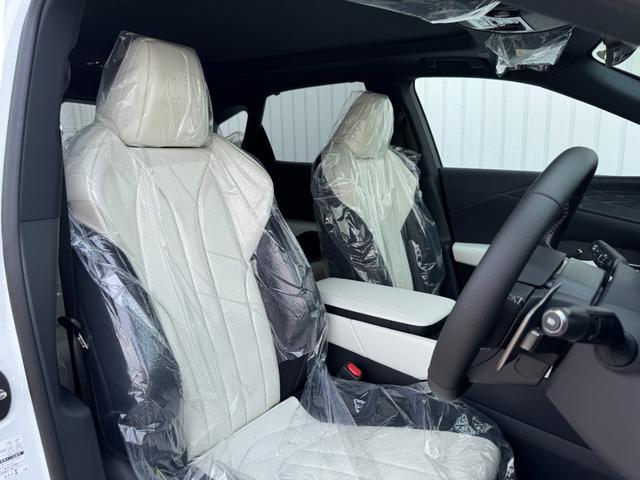 ＲＸ ＲＸ３５０　Ｆスポーツ　【登録済み未使用車！改良後モデル】内装ホワイト　１４型コネクトナビ　パノラマルーフ　デジタルインナーミラー　オレンジキャリパー　１２．３ＴＦＴデジタルメーター　チームメイト　ルーフレール　純正２１ＡＷ（36枚目）