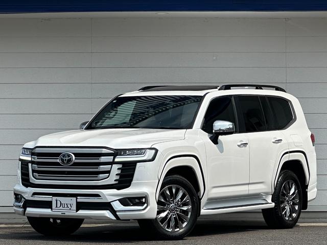 TOYOTA LAND CRUISER ZX | 2024 | PEARL WHITE | 4247 km