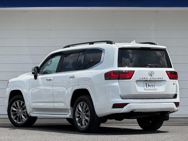 TOYOTA LAND CRUISER ZX | 2024 | PEARL WHITE | 543 km