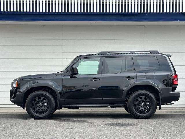 ランドクルーザー250 ZXファーストエディション 内装ブラウン 丸目ヘッドランプ JBLプレミアムサウンド ヘッドアップディスプレイ 電動格納サードシート 電動リヤデフロック 空気圧センサー 2列目シートヒーター&クーラー シートメモリ 置くだけ充電(8枚目)