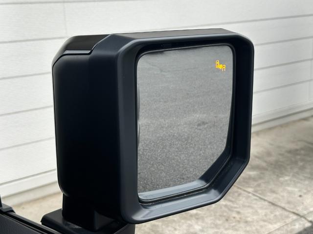 ランドクルーザー250 ZXファーストエディション 内装ブラウン 丸目ヘッドランプ JBLプレミアムサウンド ヘッドアップディスプレイ 電動格納サードシート 電動リヤデフロック 空気圧センサー 2列目シートヒーター&クーラー シートメモリ 置くだけ充電(27枚目)