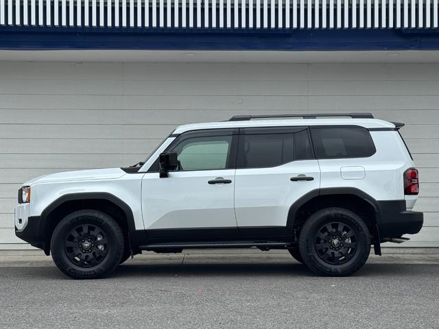 ランドクルーザー250 ZXファーストエディション 内装ブラウン ディーゼルターボ 丸目ヘッドランプ 12.3型JBLコネクトナビ ヘッドアップディスプレイ シートヒーター&ベンチレーション 電動ルーフ 電動格納サードシート シートメモリ 置くだけ充電(8枚目)