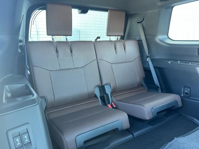 ランドクルーザー250 ZXファーストエディション 内装ブラウン ディーゼルターボ 丸目ヘッドランプ 12.3型JBLコネクトナビ ヘッドアップディスプレイ シートヒーター&ベンチレーション 電動ルーフ 電動格納サードシート シートメモリ 置くだけ充電(42枚目)