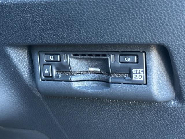 ランドクルーザー250 ZXファーストエディション 内装ブラウン ディーゼルターボ 丸目ヘッドランプ 12.3型JBLコネクトナビ ヘッドアップディスプレイ シートヒーター&ベンチレーション 電動ルーフ 電動格納サードシート シートメモリ 置くだけ充電(66枚目)