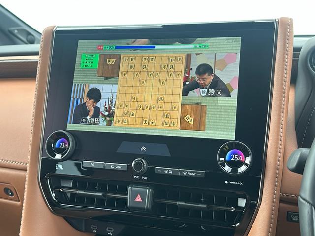 ヴェルファイアハイブリッド エグゼクティブラウンジ　内装ブラウン　１４型ＪＢＬコネクトナビ　１４型リヤエンター　ユニバーサルステップ　デジタルインナーミラー　ヘッドアップディスプレイ　トヨタチームメイト　シートヒーター＆クーラー　置く充電　純正１９ＡＷ（54枚目）