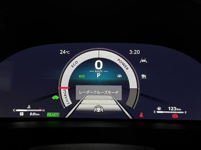 ヴェルファイアハイブリッド Ｚ　プレミア　本革ブラウン内装　１３．２型有機ＥＬ後席モニター　デジタルインナーミラー　左右独立ムーンルーフ　ヘッドアップディスプレイ　アドバンスドライブ＆パーク　置くだけ充電　アクセサリーコンセント　純正１９ＡＷ（64枚目）
