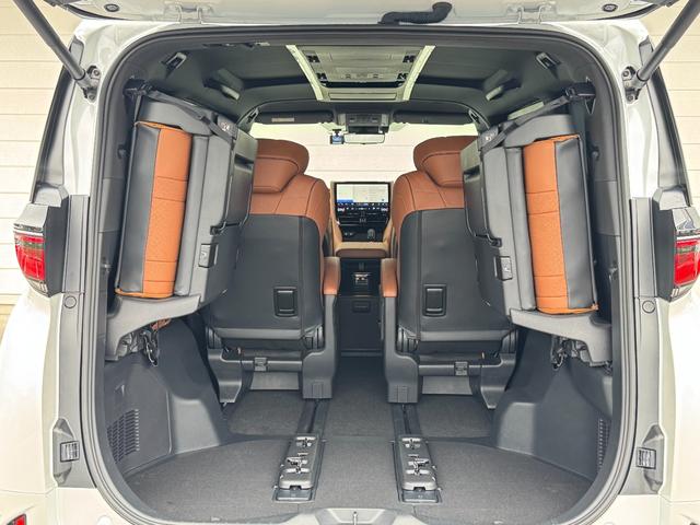 ヴェルファイアハイブリッド Ｚ　プレミア　本革ブラウン内装　１３．２型有機ＥＬ後席モニター　デジタルインナーミラー　左右独立ムーンルーフ　ヘッドアップディスプレイ　アドバンスドライブ＆パーク　置くだけ充電　アクセサリーコンセント　純正１９ＡＷ（75枚目）