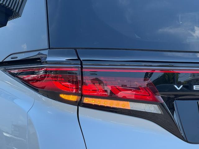 ヴェルファイア Z プレミア 内装サンセットブラウン 改モデル 14型コネクトナビ 左右独立ムーンルーフ デジタルミラー ユニバーサルステップ ヘッドアップディスプレイ トヨタチームメイト 置くだけ充電 AC100V 純正19AW(28枚目)