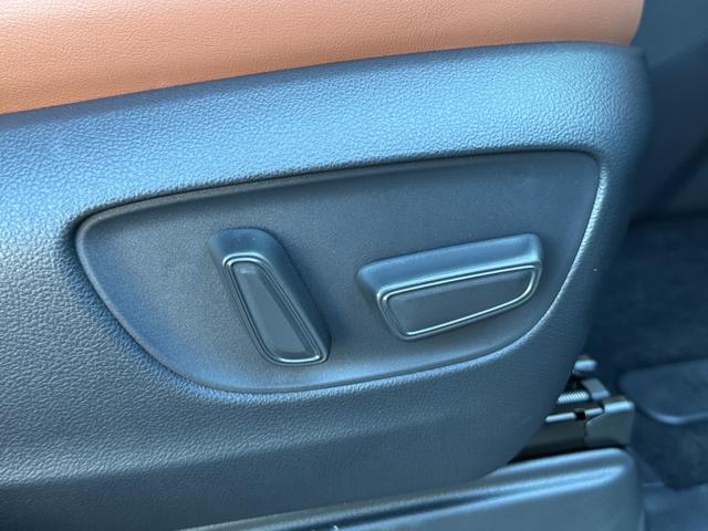 ヴェルファイア Z プレミア 内装サンセットブラウン 改モデル 14型コネクトナビ 左右独立ムーンルーフ デジタルミラー ユニバーサルステップ ヘッドアップディスプレイ トヨタチームメイト 置くだけ充電 AC100V 純正19AW(62枚目)