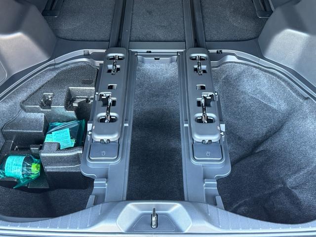 ヴェルファイア Z プレミア 内装サンセットブラウン 改モデル 14型コネクトナビ 左右独立ムーンルーフ デジタルミラー ユニバーサルステップ ヘッドアップディスプレイ トヨタチームメイト 置くだけ充電 AC100V 純正19AW(75枚目)