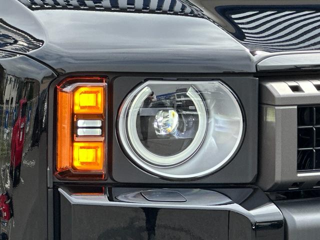 ランドクルーザー250 ZXファーストエディション 内装ブラウン 丸目ヘッドランプ JBLプレミアムサウンド ヘッドアップディスプレイ 電動格納サードシート 電動リヤデフロック 空気圧センサー 2列目シートヒーター&クーラー シートメモリ 置くだけ充電(23枚目)