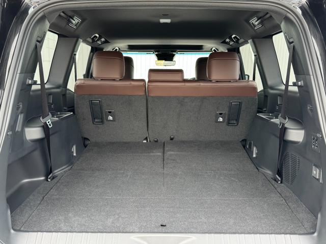 ランドクルーザー250 ZXファーストエディション 内装ブラウン 丸目ヘッドランプ JBLプレミアムサウンド ヘッドアップディスプレイ 電動格納サードシート 電動リヤデフロック 空気圧センサー 2列目シートヒーター&クーラー シートメモリ 置くだけ充電(74枚目)