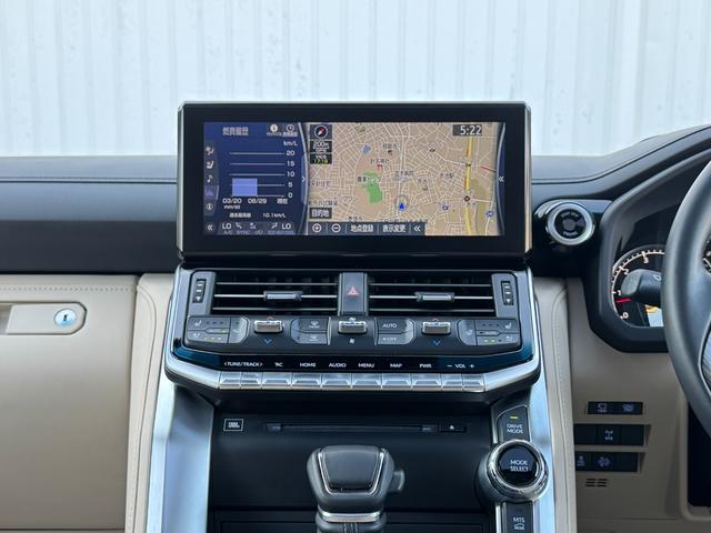 ランドクルーザー ZX 内装ベージュ ディーゼルターボ 12.3型JBLサウンドナビ クールボックス 寒冷地仕様 電動デフロック ルーフレールブラック 空気圧センサー ヒッチメンバー CD/DVD AC100V 純正20AW(49枚目)