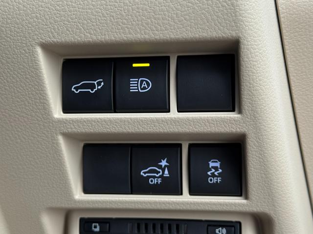 ランドクルーザー ZX クールBOX搭載 リアエンターテインメントシステム モデリスタエアロキット 寒冷地仕様 JBLプレミアムサウンドシステム 電動リアデフロック 空気圧警報システム ブラックルーフレール ディーゼルターボ(41枚目)